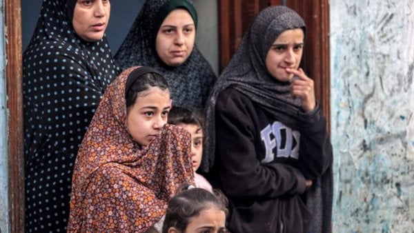 خبراء الأمم المتحدة يطالبون بالتحقيق في اتهام القوات الإسرائيلية بقـ.تل واغتـ.صاب الفلسطينيات