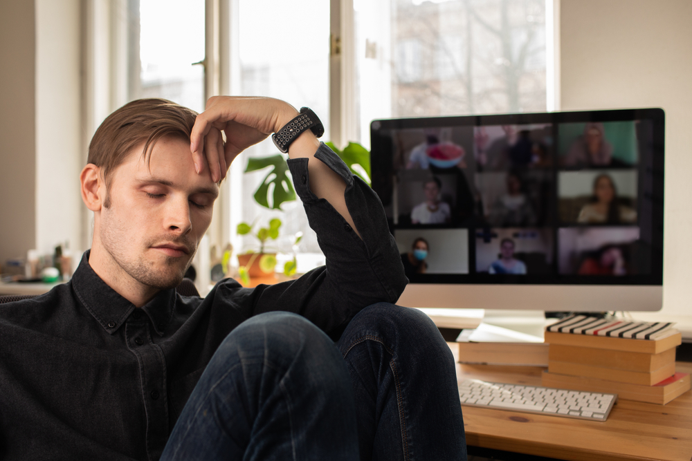 <strong>الإنهاك الرقمي – المصدر: Shutterstock </strong>