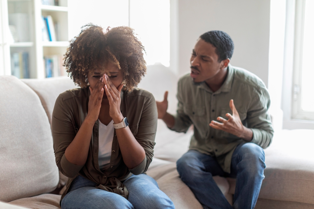 <strong>الغيرة بين الزوجين – المصدر: Shutterstock </strong>