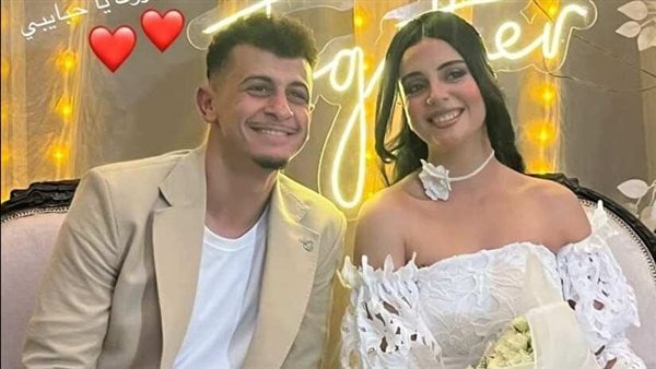 أول صورة من خطوبة عمر الساعي لاعب الأهلي