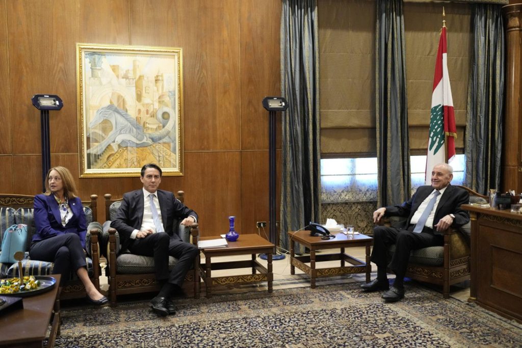 هوكستين يستهل زيارته لبيروت بلقاء برّي