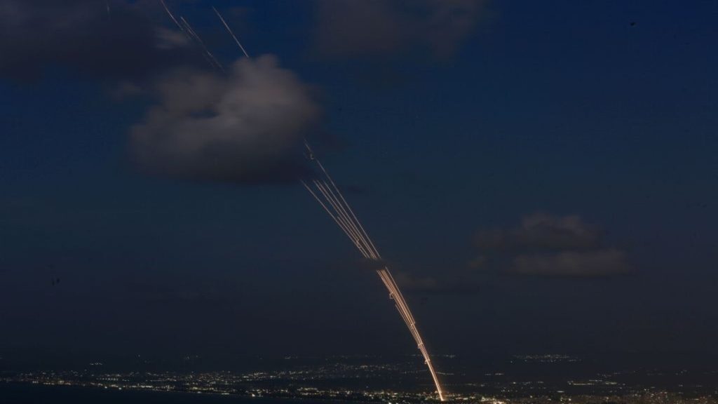 “حزب الله” يعلن تنفيذ 24 عملية ضد الجيش الإسرائيلي خلال 24 ساعة