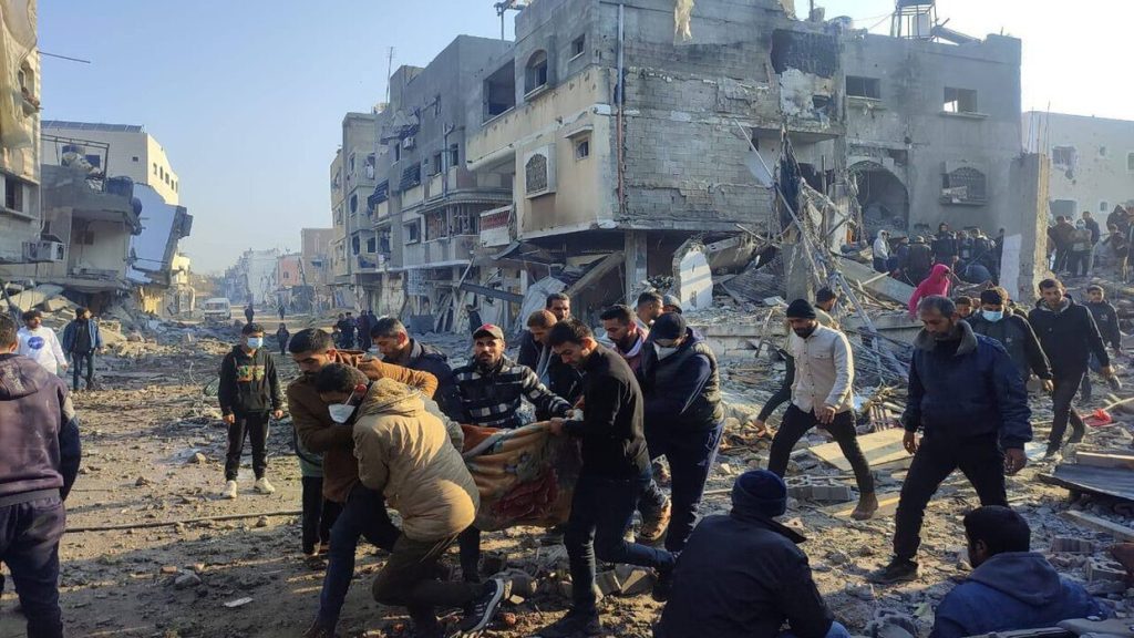 مصر تطالب بمحاسبة “إسرائيل” وتدين قصف الجيش منطقة بيت لاهيا