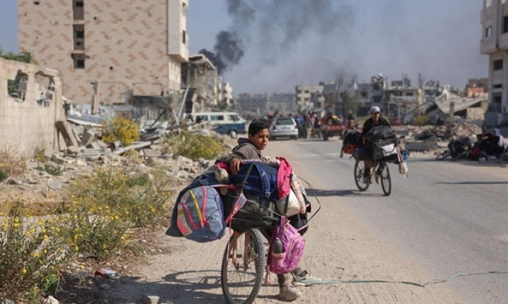 “الباييس” الإسبانية: إسرائيل تطبق حصار القرون الوسطى على غزة..