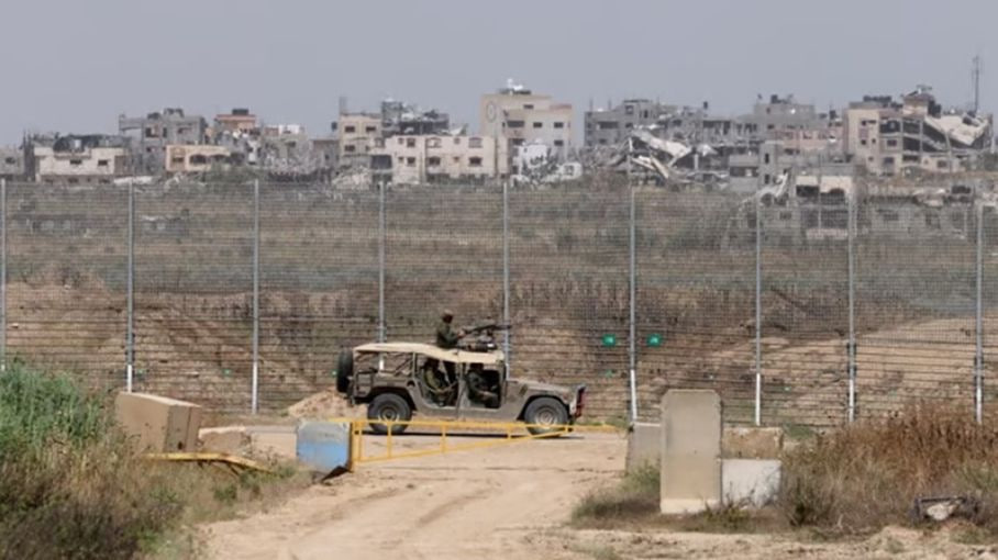هكذا يقوم الاحتلال بتقسيم المقسم داخل شمال غزة (شاهد)