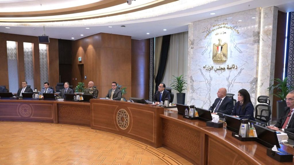 مجلس الوزراء وافق على الرؤية المقترحة لتنظيم سوق السيارات لعام 2025
