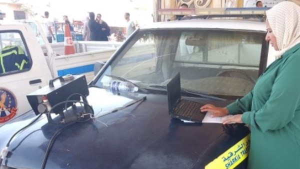 جهاز شئون البيئة بالشرقية يفحص عوادم السيارات لـ 70 سيارة ويُحرر 17 محضرا