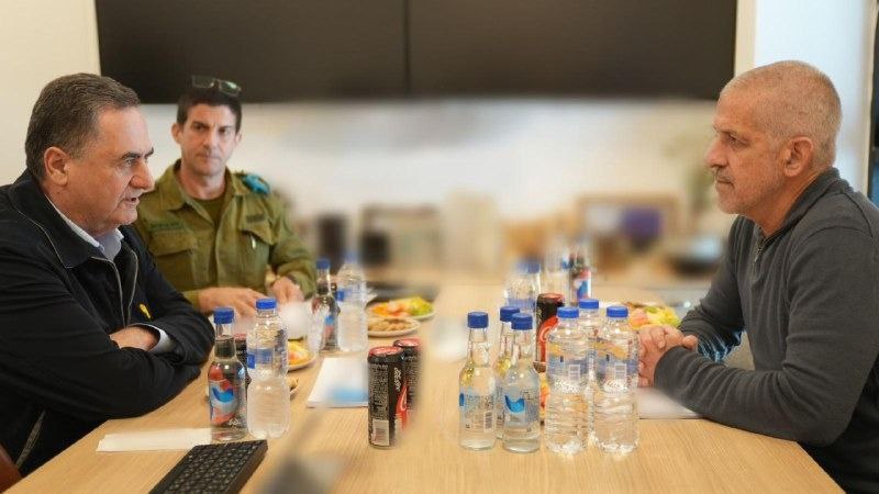 كاتس يجتمع مع رئيس “الشاباك” لإجراء مراجعة أمنية شاملة