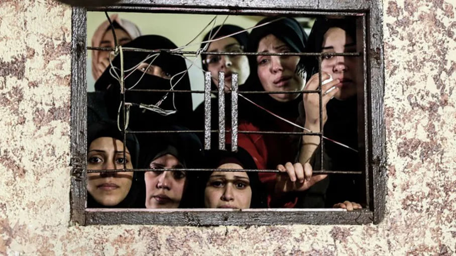 الأونروا: الحرب ألقت بثقلها على نساء غزة اللواتي تعبن كثيرا