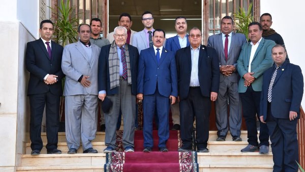 الأعلى للجامعات يشيد بالإمكانات المادية والتجهيزات المتطورة لـ”الوادي الجديد”