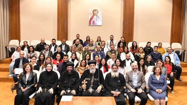البابا تواضروس يلتقي الخدام الميدانيين الجدد بأسقفية الخدمات
