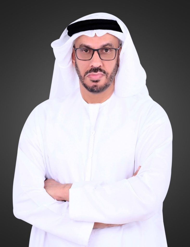 الرحالة الإماراتي إبراهيم الذهلي سفير الوطن على منصات التواصل