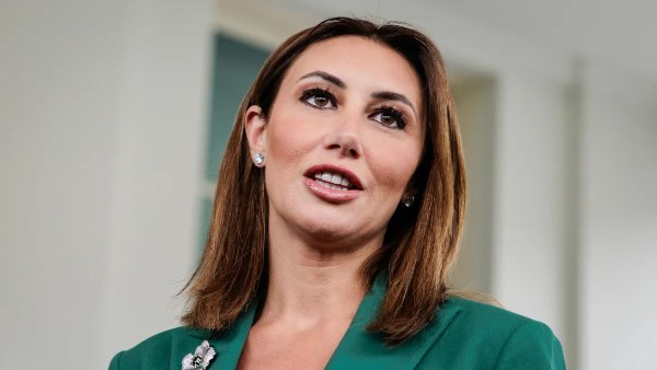 ترامب يعين محاميته السابقة ألينا هابا مدعية عامة لنيوجيرسي وسط جدل سياسي وقضائي