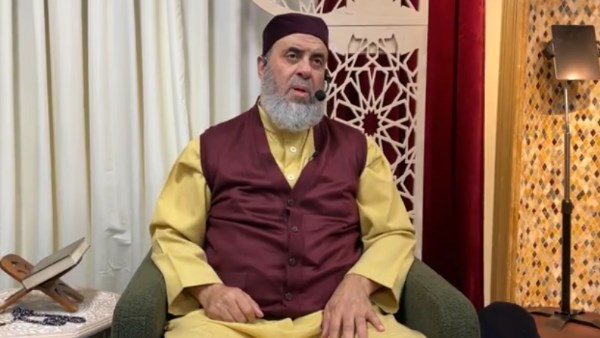 أمين دار الفتوى بـ كاليفورنيا يشرح للمسلمين المغتربين عقيدة العوام