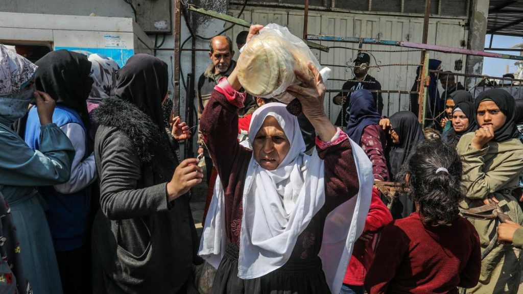 14 يوماً على إغلاق معابر غزة… خدمات حيوية تنهار وأزمات إنسانية