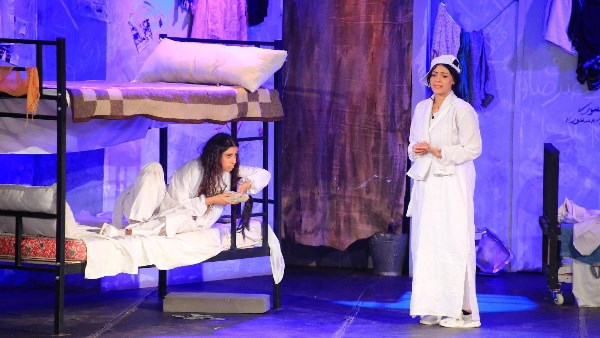 وسط إقبال كبير ..  أسعار تذاكر مسرحية سجن النسا