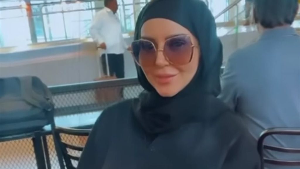 مع السلامة يا طيبة .. المطربة الشعبية أمينة تنعى الفنانة إيناس النجار