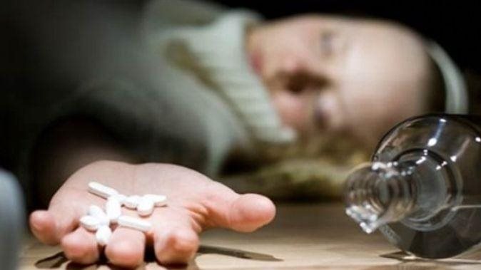 حبة الغلة شبح أسود يوهم الشباب بالراحة الأبدية.. كبيرة من الكبائر