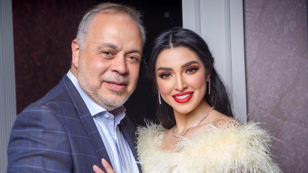 «حبيب العمر».. روجينا تنشر فيديو مع أشرف زكي