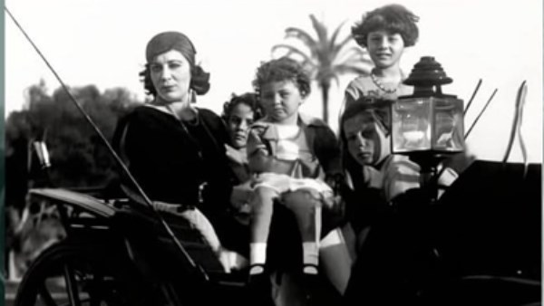 متحف المركبات يسلط الضوء على إنسانية الأسرة الملكية