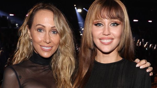 لا أريد أن أنفصل عنها أبدًا |صور