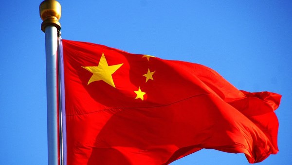 الصين تعلن إجلاء 1600من مواطنيها في إيران