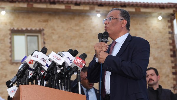 وسط هتافات التأييد.. حزب الجبهة الوطنية يحشد الآلاف في مؤتمر جماهيري بالجيزة