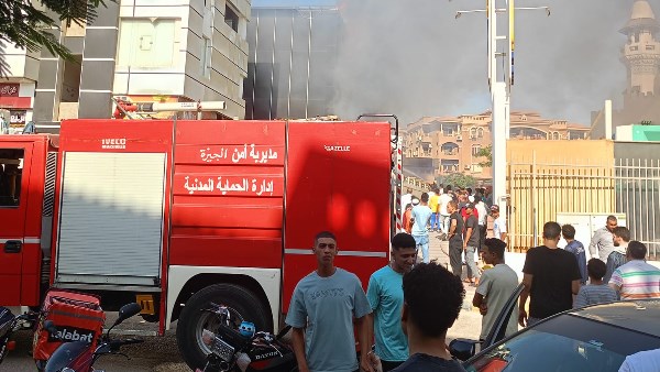 السيطرة على حريق فى منطقة الخمائل بالشيخ زايد | صور