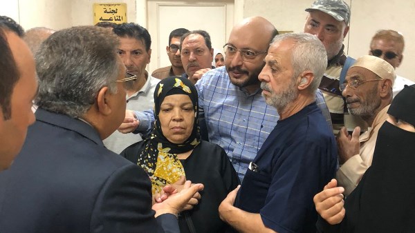 محافظ الدقهلية يتفقد عيادات التأمين الصحي ويوجه بتحسين الخدمات الطبية