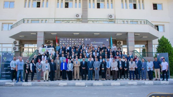 وفد طلابي من هندسة دمنهور يعرض مشروعات مبتكرة في ملتقى الابتكار المستدام بجامعة طنطا
