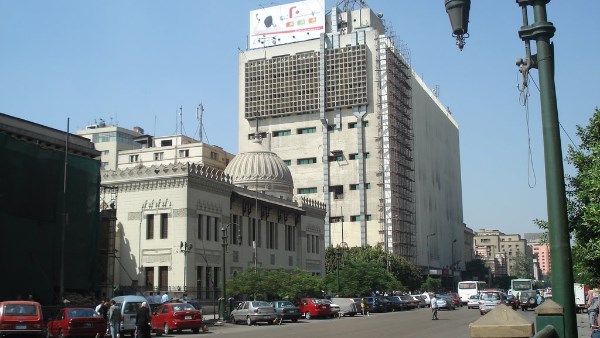 ظهور أدخنة أعلى سنترال رمسيس.. محافظة القاهرة تكشف الحقيقة