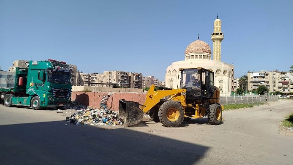 بورسعيد.. استمرار حملات رفع مستوى النظافة وكفاءة الصرف الصحي بحي الزهور