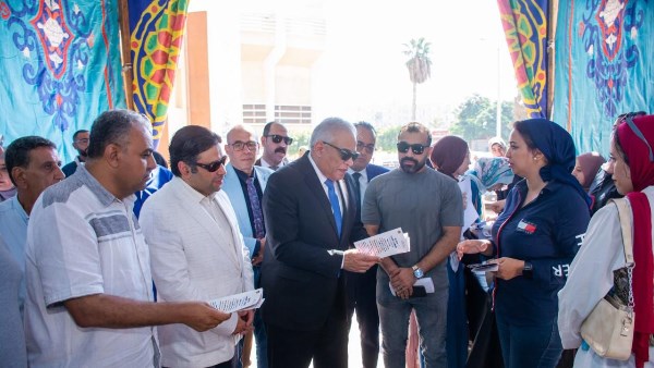 أول أيامه.. الكشف الطبي للطلاب الجدد بجامعة طنطا