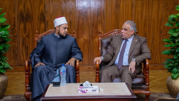 رئالقافلة الدعوية لمجمع البحوث الإسلامية تبدأ عملها في طنطا