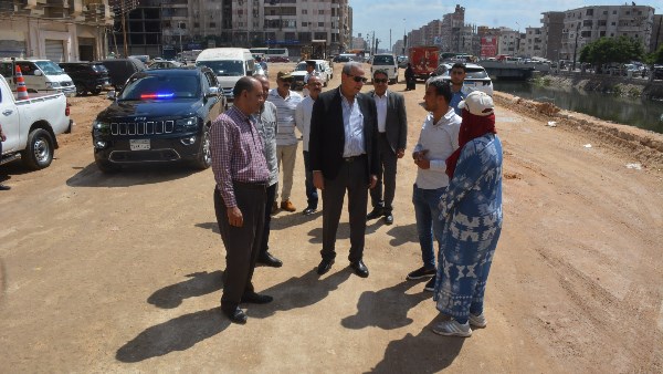 محافظ الغربية يتفقد مشروعات التطوير والرصف بمدينة طنطا.. ويؤكد: إعادة صياغة المشهد الحضاري والخدمي بما يليق بالمواطن