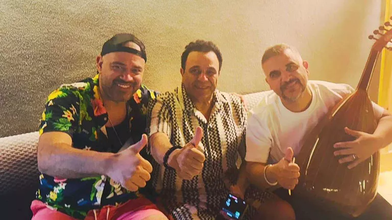 بعد تسريب الأغاني وانتقال ألبومه لـ عمر كمال.. محمد فؤاد يستعد لتقديم