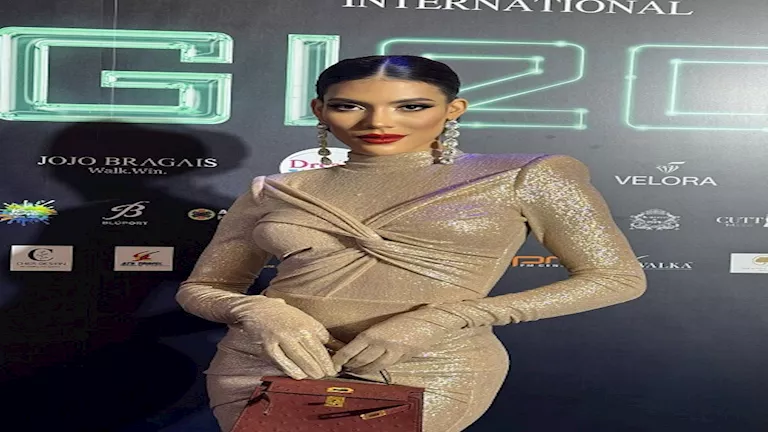 ملكة جمال تتعرض لموقف محرج على الهواء- لن تتوقع السبب (فيديو)