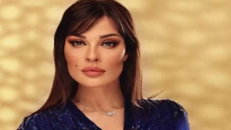 نادين نجيم بإطلالة جريئة.. ما سر ارتدائها اللون الأسود؟