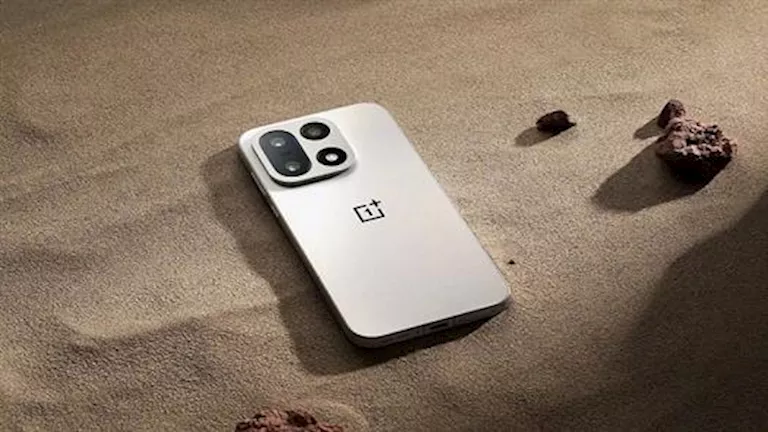 ون بلس تكشف عن هاتفها الجديد “OnePlus 15”