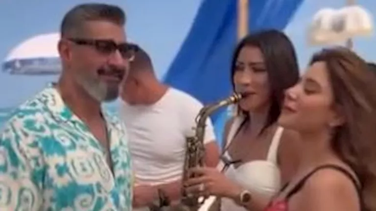 على أنغام “خطفوني”.. ياسر جلال ينشر مشهد من تصوير مسلسل “كلهم بيحبوا م