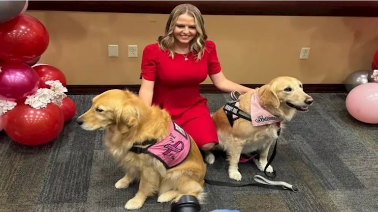 واقعة مؤثرة.. كلب ينقذ صاحبته بعد غيبوبة استمرت 21 يوما بهذه الطريقة