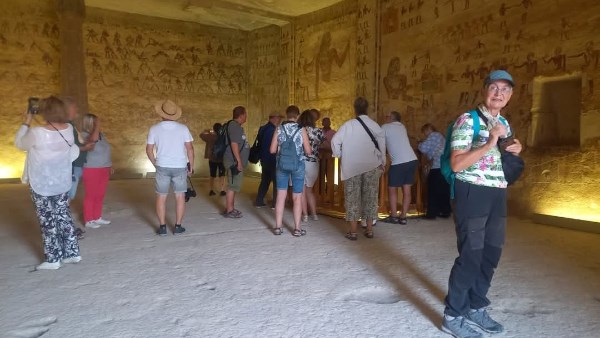 الأمين العام للمجلس الأعلى للآثار يتفقد أعمال تطوير المتحف الآتوني بالمنيا