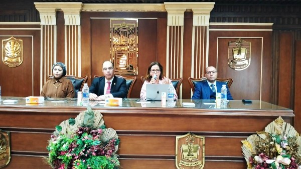 رئيس جامعة بورسعيد نسعى دائما الى دعم الانفتاح الاكاديمي الدولي وتبادل الخبرات مع الجامعات العالمية المرموقة رئيس جامعة بورسعيد نسعى دائما الى دعم الانفتاح الاكاديمي الدولي وتبادل الخبرات مع الجامعات العالمية المرموقة