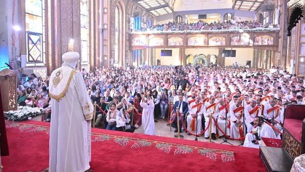 البابا تواضروس من أسيوط: بالصبر تقتنون أنفسكم وبالإيمان تنالون الفرح الكامل