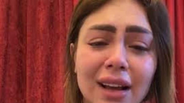 هدير عبد الرازق تعلق على أزمة رحمة محسن: تموتوا في الفضايح