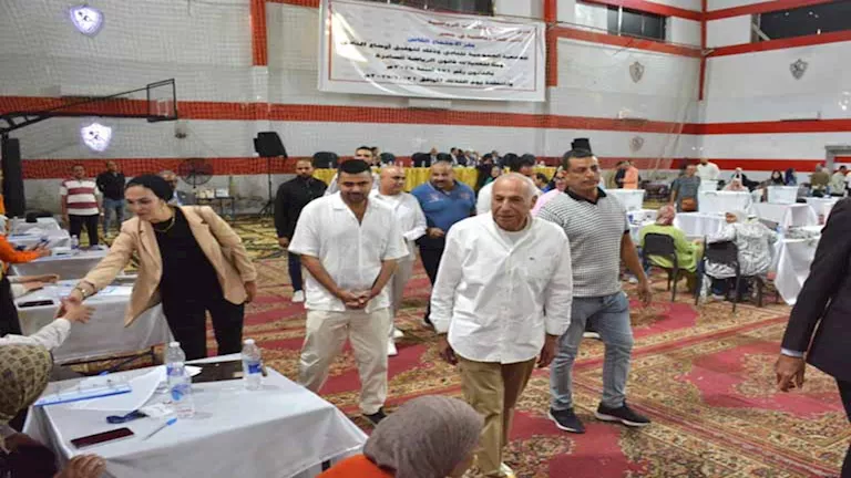 نجم الزمالك السابق يفتح النار على المجلس بسبب الراحل محمد صبري