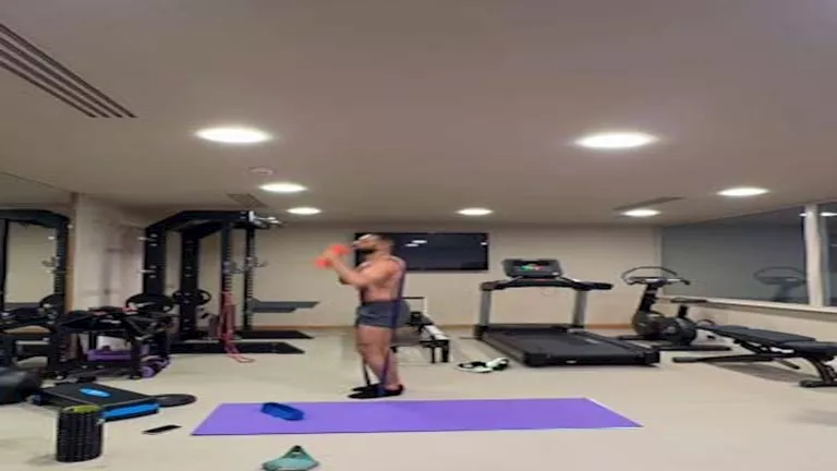 بالقرب من هالاند.. 15 صورة تستعرض منزل محمد صلاح الفخم