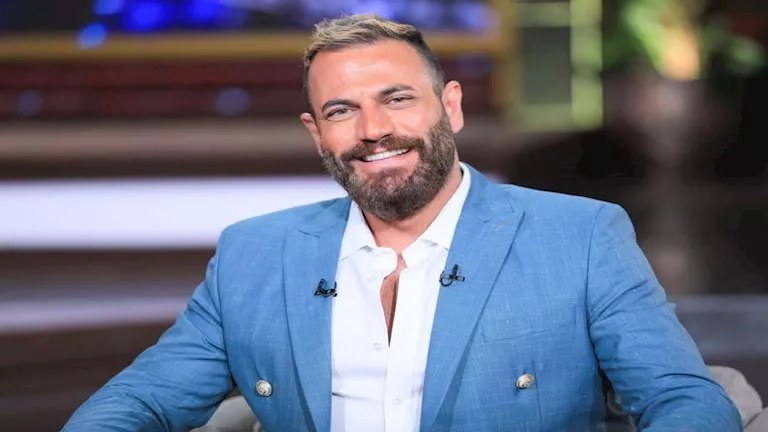 نيكولا معوض بإطلالة مميزة في رابع أيام مهرجان القاهرة