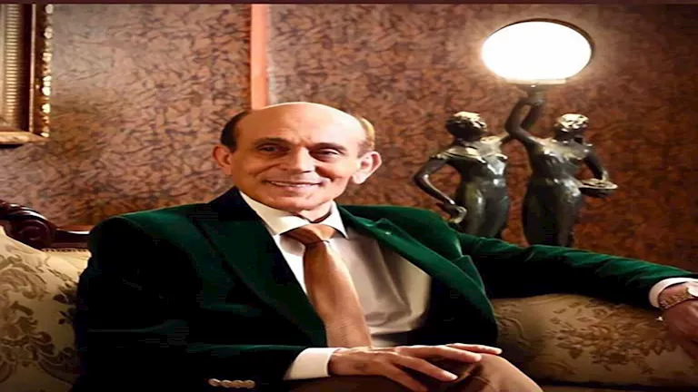 كسور وسكر والتهاب رئوي.. أزمات نقل بسببها نجوم الفن للمستشفى