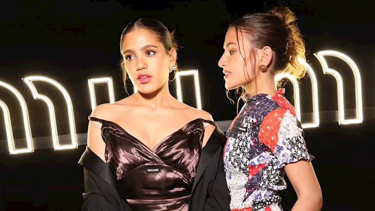 كنزي وجنا دياب في أحدث ظهور بإطلالة جريئة والجمهور يعلق